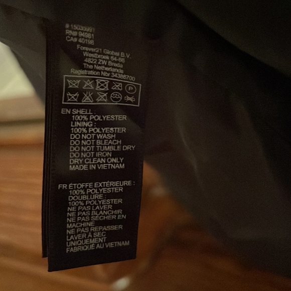 Forever 21 Black Blazer - Picture 8 of 8